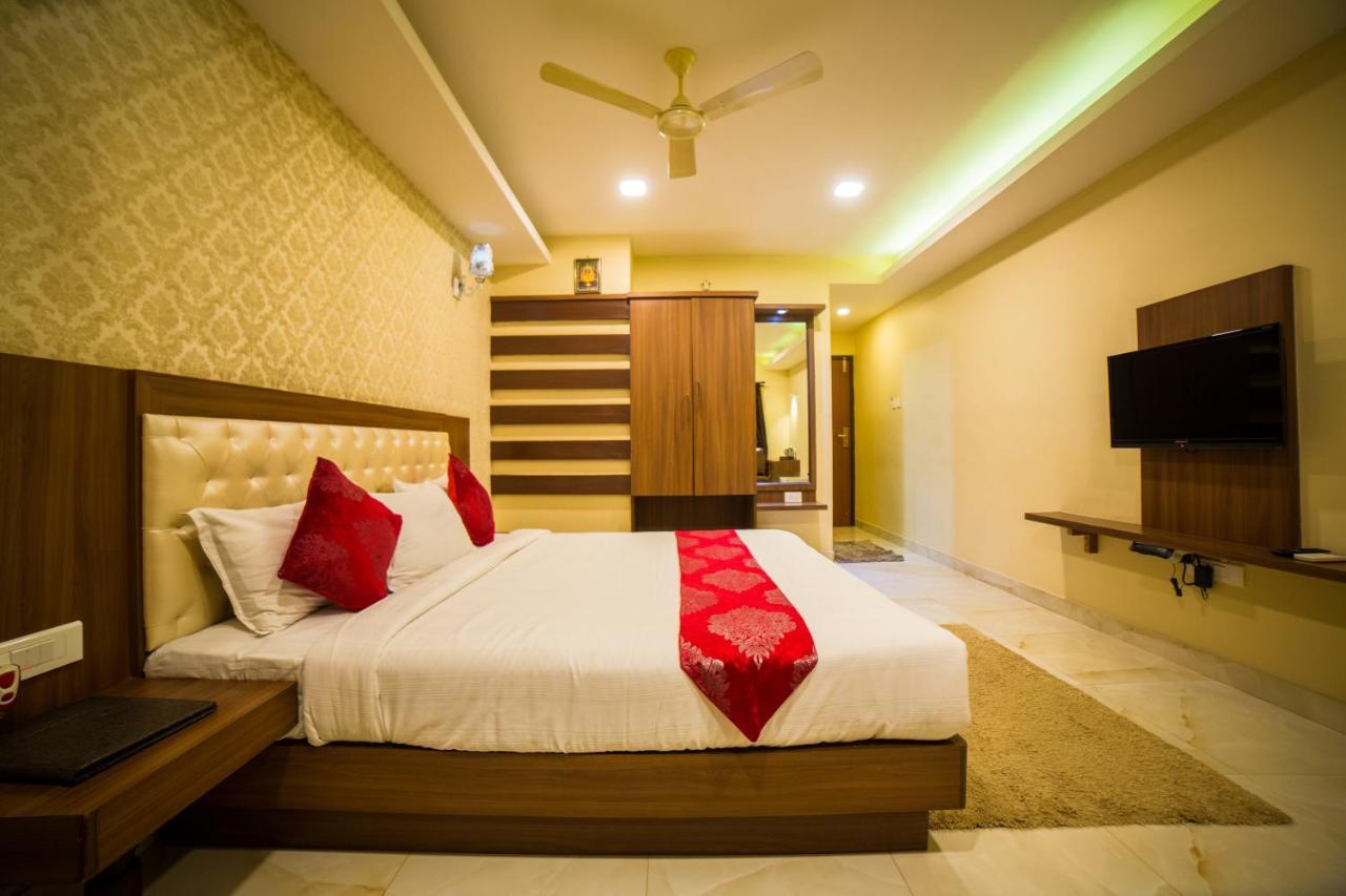 Hotel Mahalakshmi Residency 科鲁鲁 外观 照片